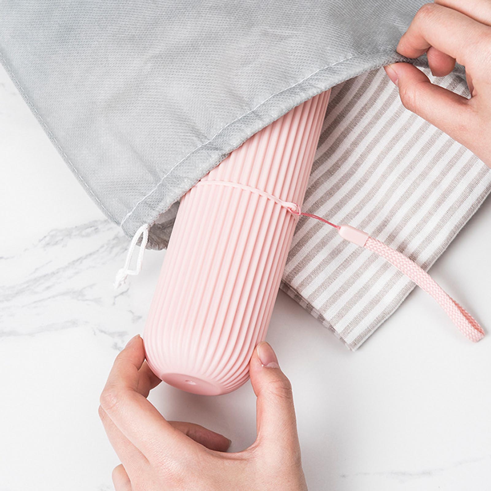 ピンク空の旅行ポータブル歯ブラシカップ浴室歯磨き粉ホルダー収 - Home Goods Bathroom Storage のレビューと価格