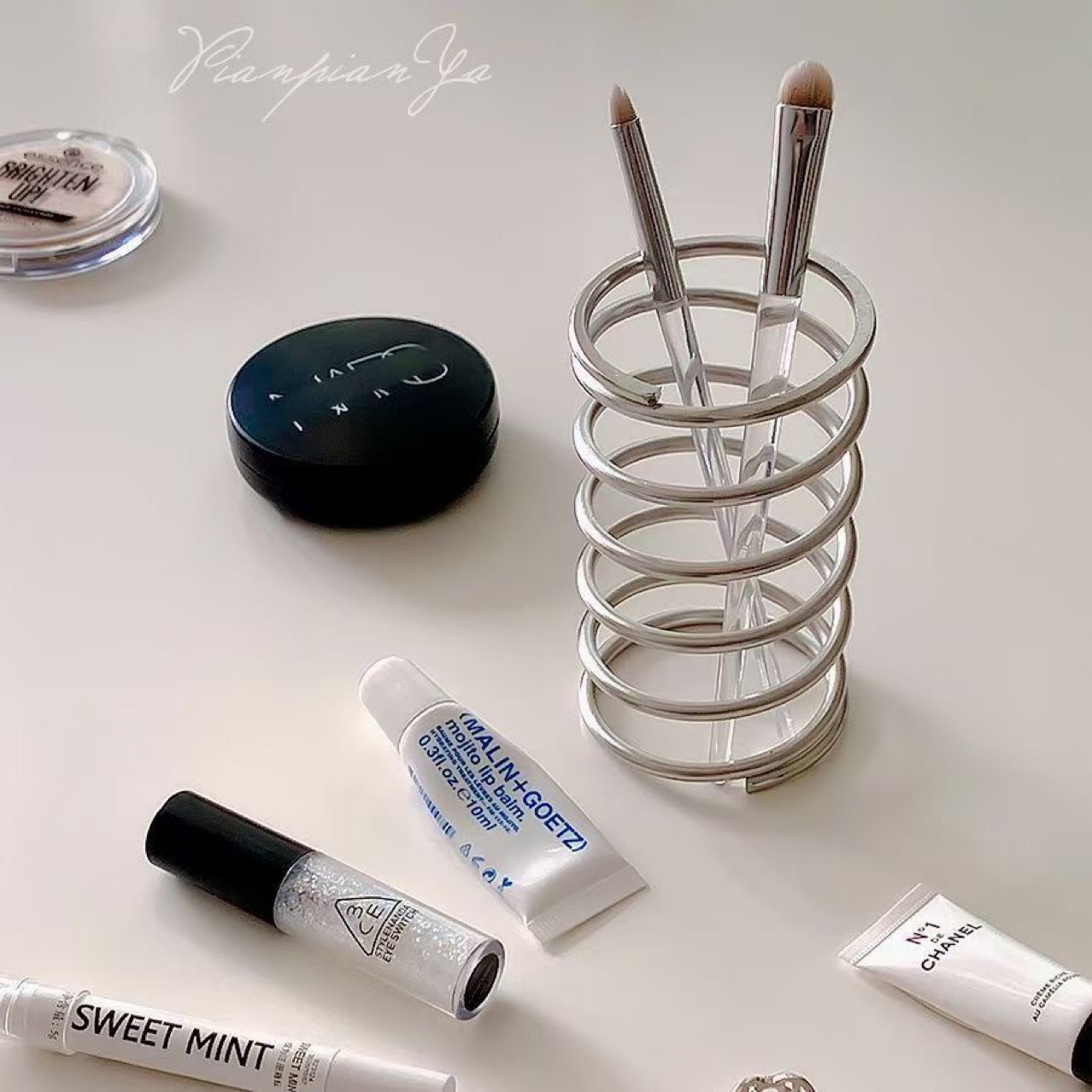 ステンレス鋼歯ブラシホルダー金属バスルームアクセサリー歯磨き - Zara Home Bathroom Accessories のレビューと価格